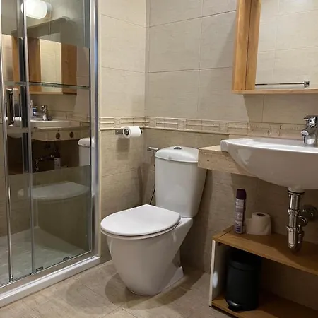 Apartment Standing 58m A 3mn En Voiture Roses